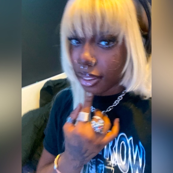 Meet the Posher Other - Meet your Posher, Shay-El